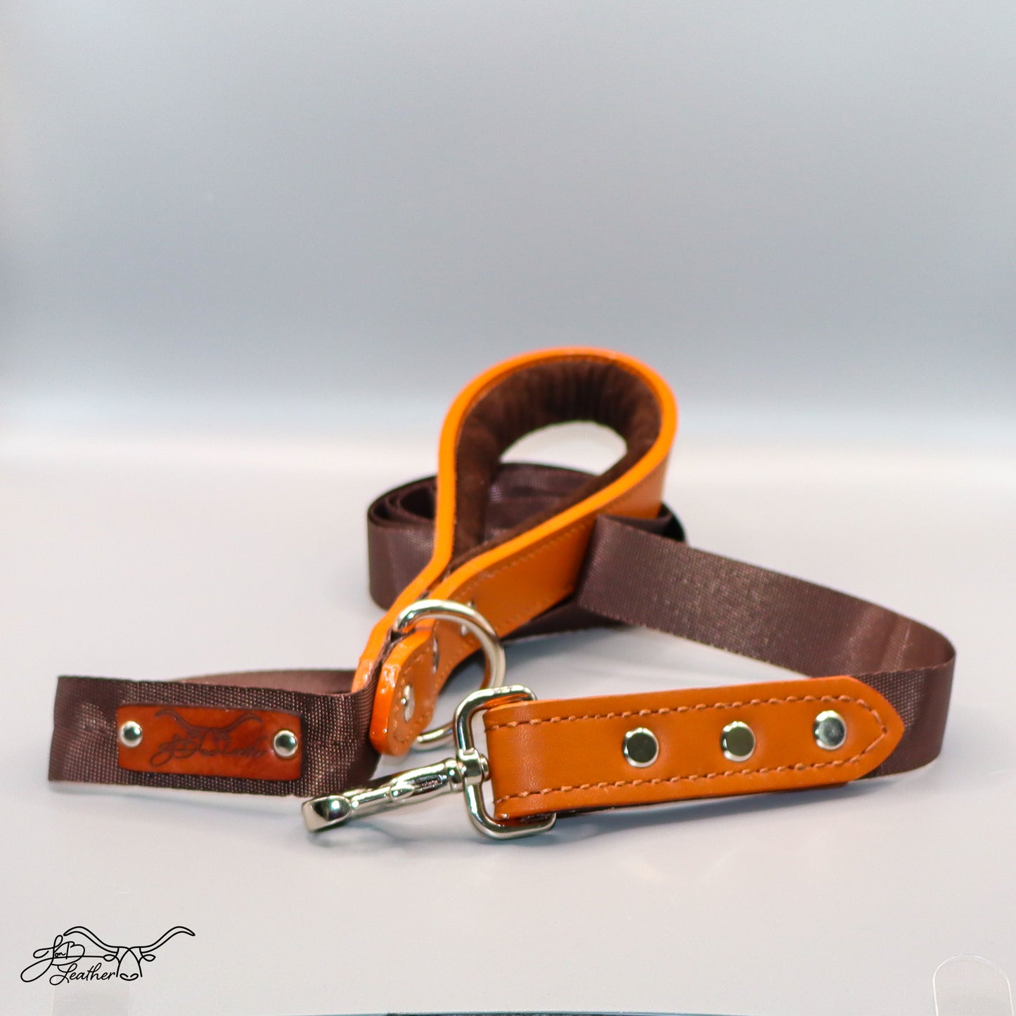 Lux Leash - The Pet Leash with Style