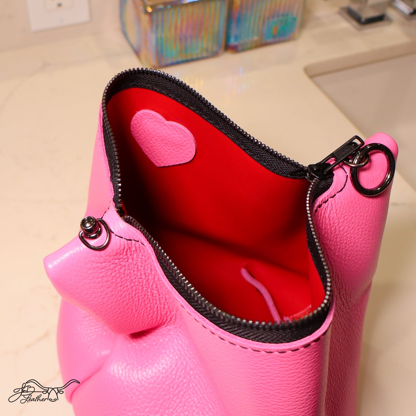 Travel Accessories Bag - Clip-It Large